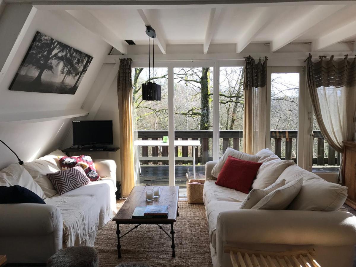 Heavenly Renovated Cabin Near Pittoresque Durbuy - Whistler Villa Luaran gambar